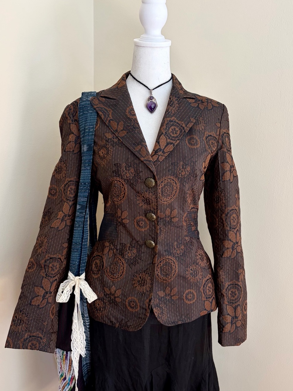 Vintage 90s does 40s brown floral embroidered designer blazer jacket whimsygoth